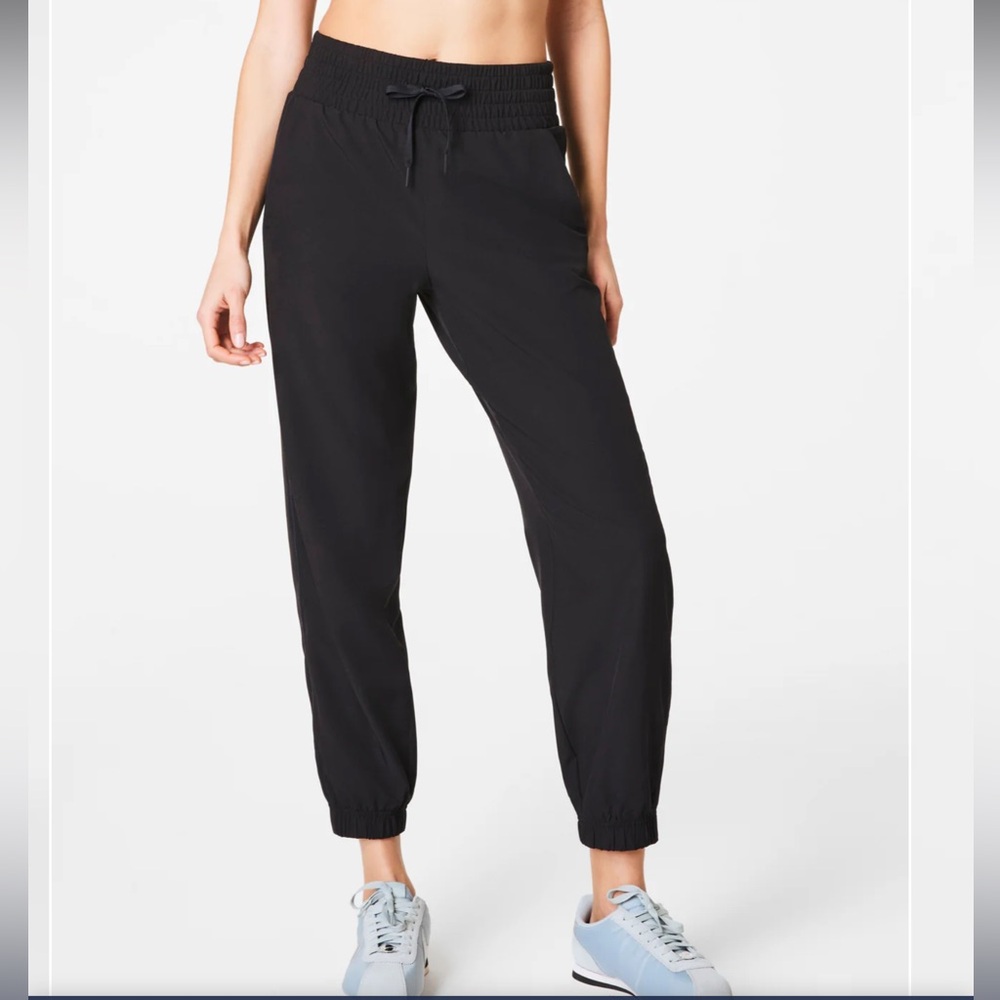 SPANX® On the Move Jogger Pant w Elastic Waistband in Black sz Small Petite EUC